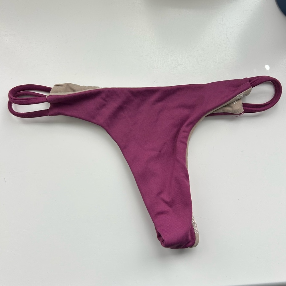 Midori bikinis bottoms size medium